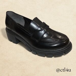 NEW Crown Vintage Chunky Loafers 10M Black Platform Preppy Grunge Officecore